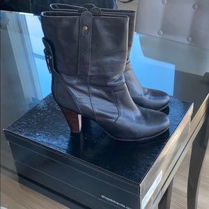 Dolce Vita Webber booties